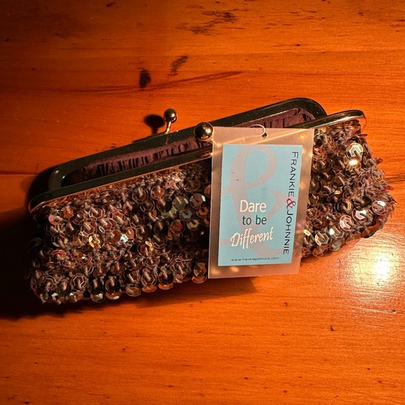 Gold Bronze Sequined Mini Clutch for Essentials by Frankie & Johnnie NWT - Picture 7 of 10